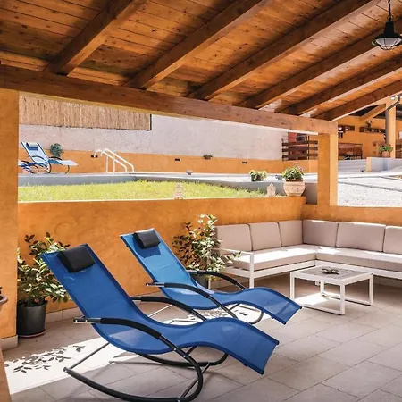 Cozy In With Wifi Ferienhaus