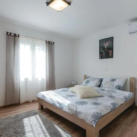 Holiday home 3 Bedroom Gorgeous In