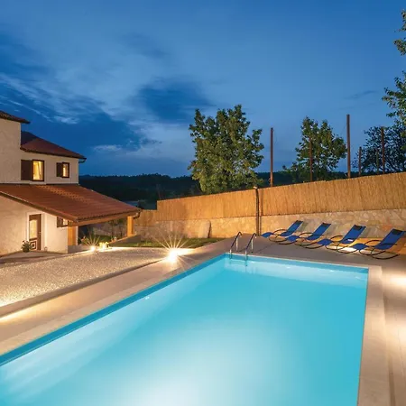 3 Bedroom Gorgeous In *