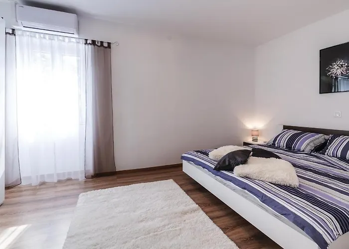 Ferienhaus Cozy In With Wifi Barban